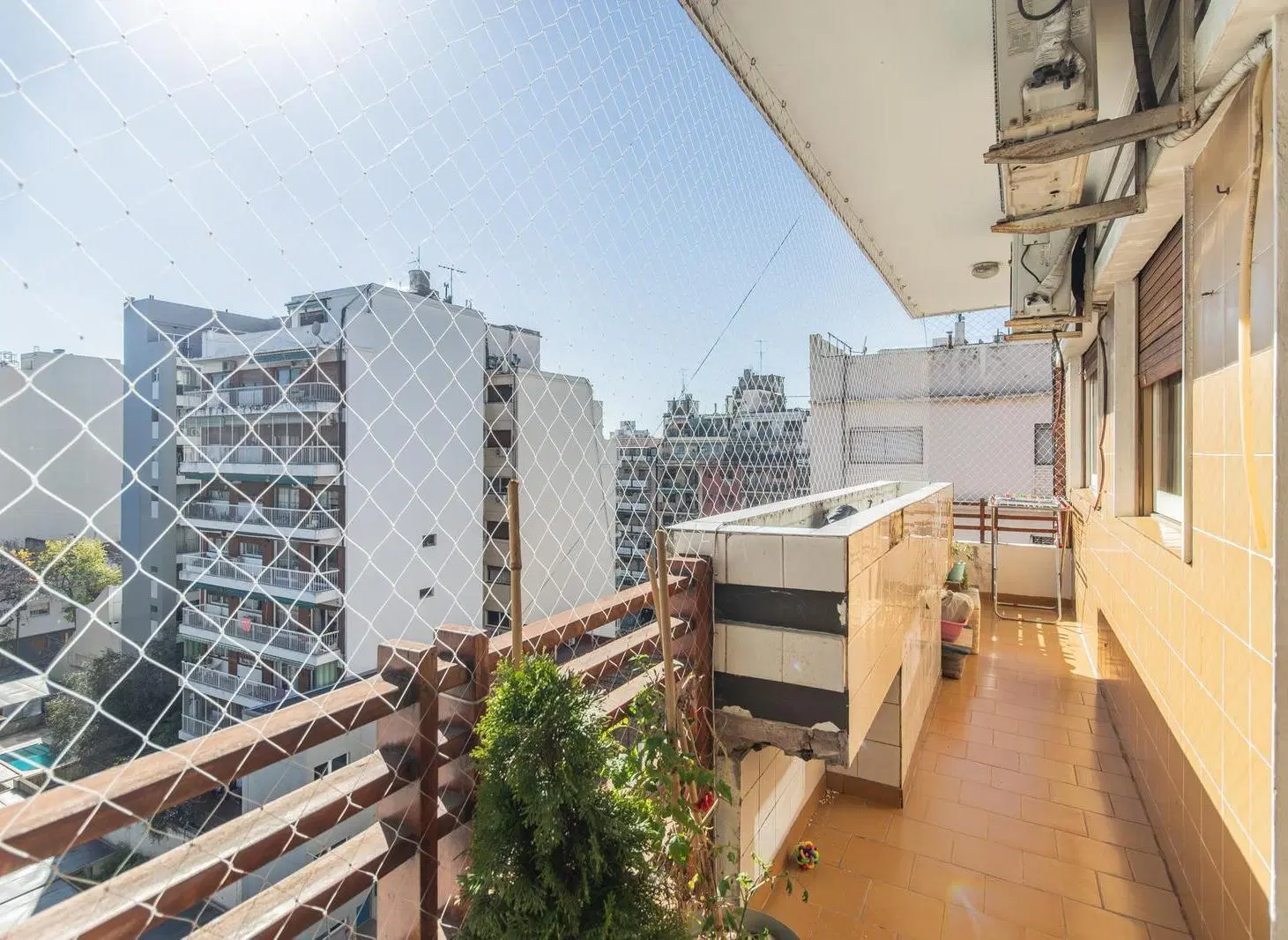 VENTA - 3 AMBIENTES - APTO CREDITO - DOBLE CIRCULACION - TOILETTE - LAVADERO - BALCON 3
