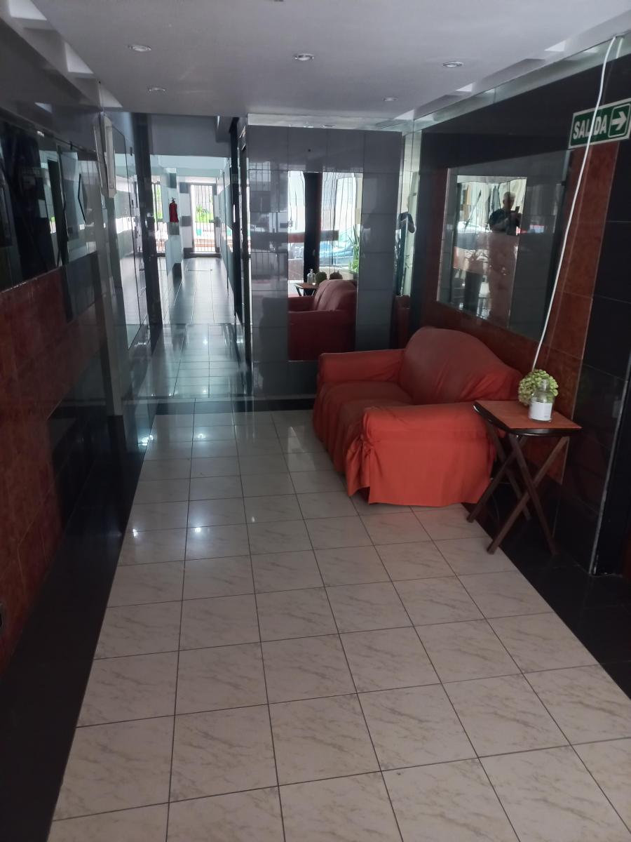 Foto de DEPARTAMENTO DE 2 AMB. EN PLANTA BAJA C/ PATIO, !!! APTO CREDITO, imagen 2