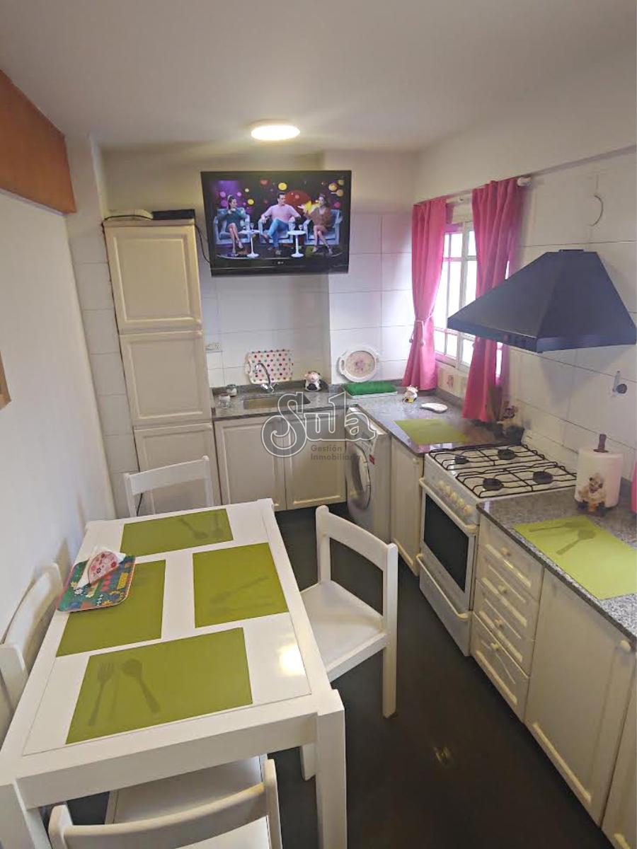 Excelente Semipiso de 2 Ambientes con Cochera y Baulera 4