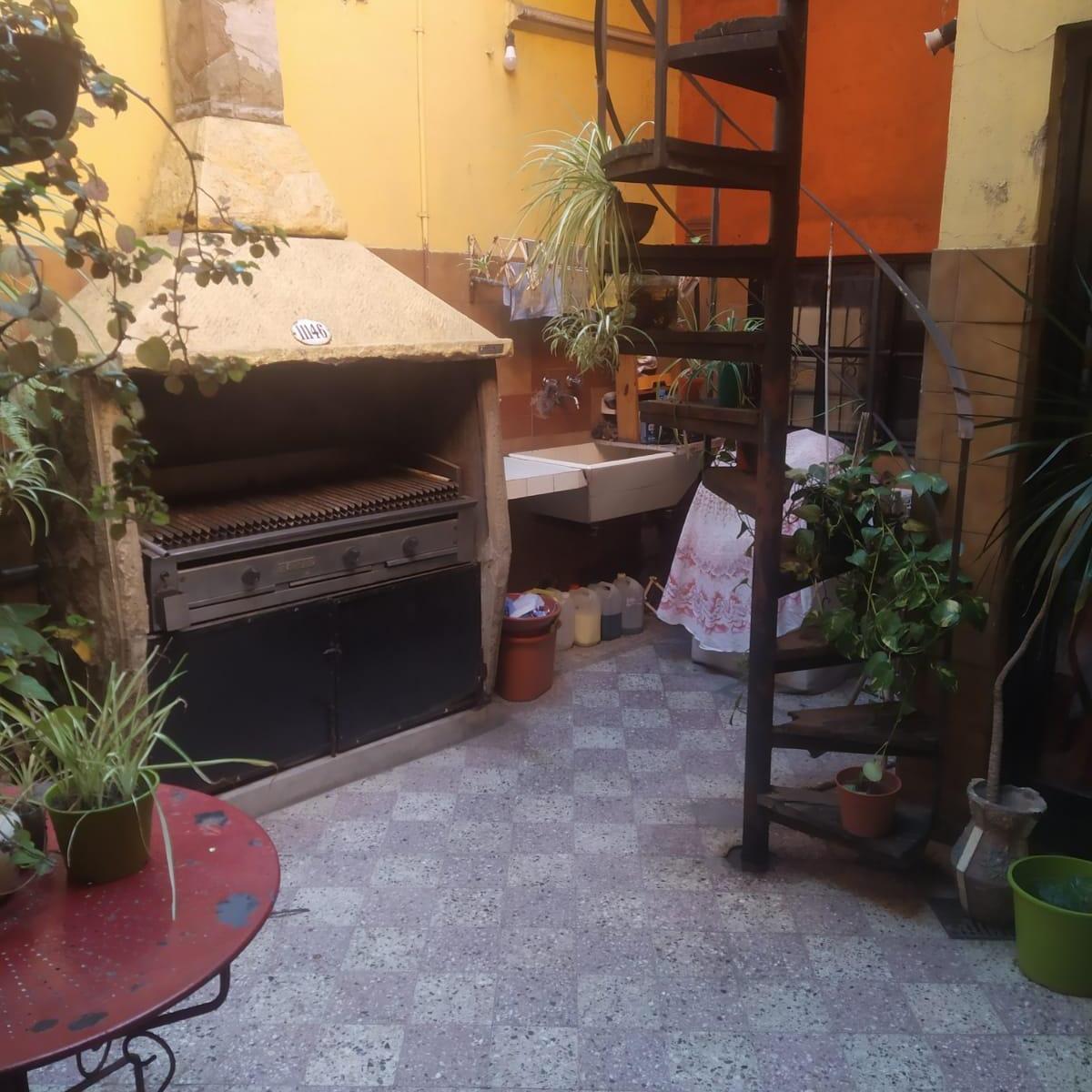 Casa 7 Ambientes C/cochera Para 2 Autos Ideal 2 Familias 5