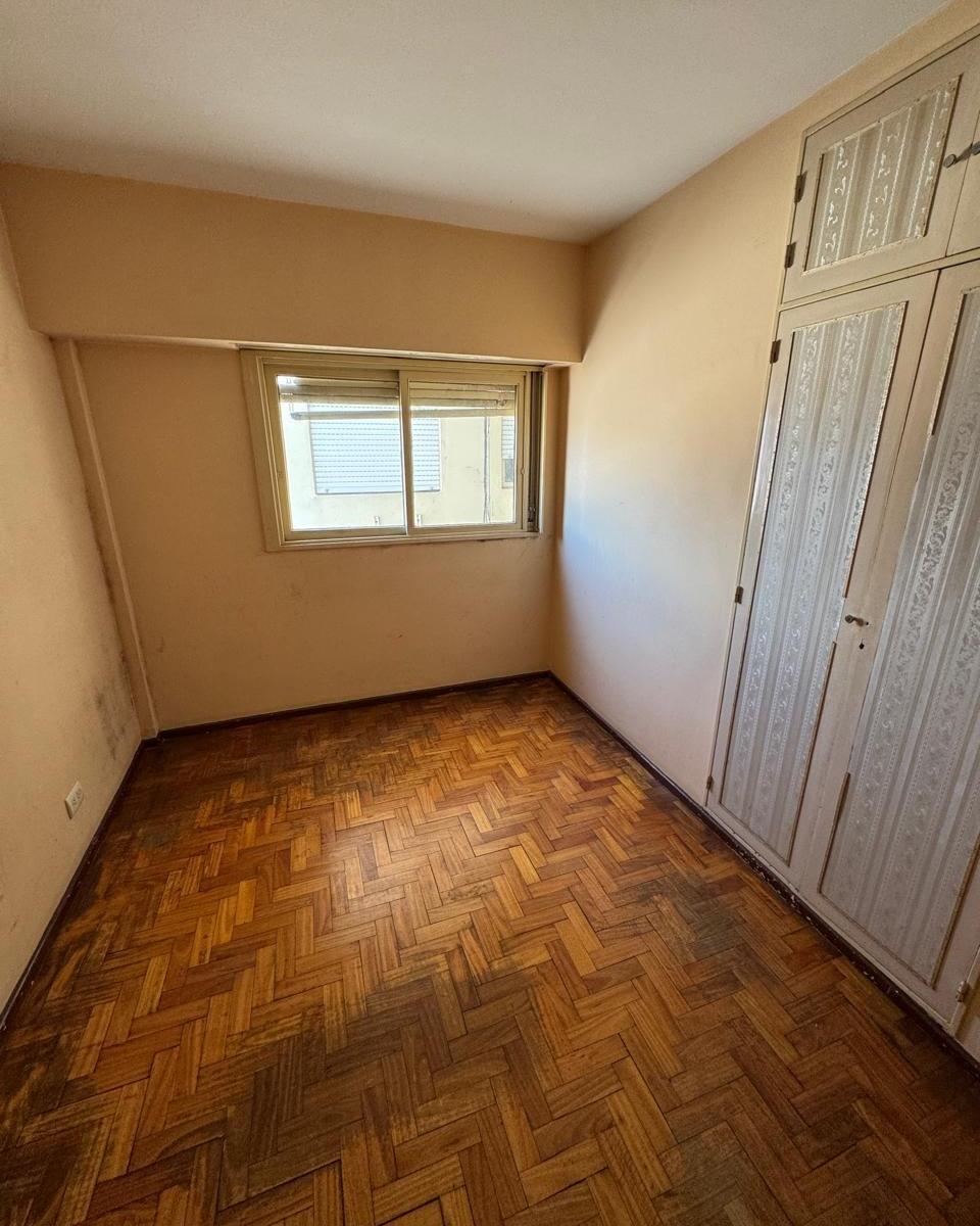 DEPARTAMENTO DE 3 AMBIENTES OPCIONAL COCHERA CUBIERTA