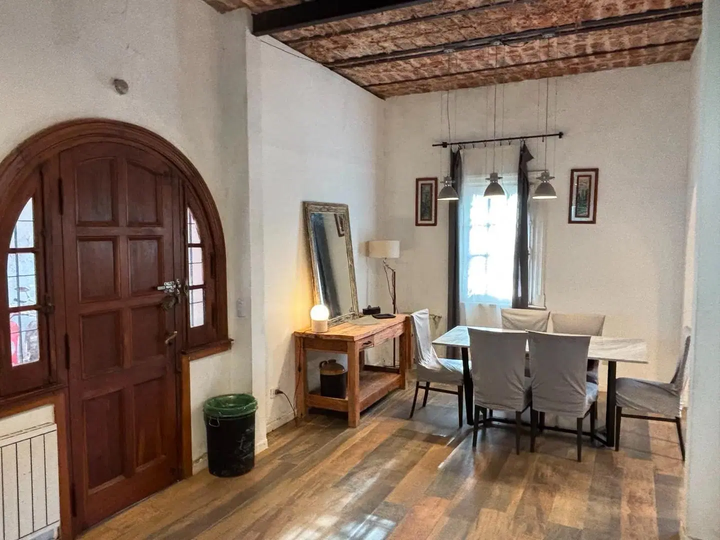 Casa estilo ingles 4 dormitorios y monoambiente ex ubicacion 3