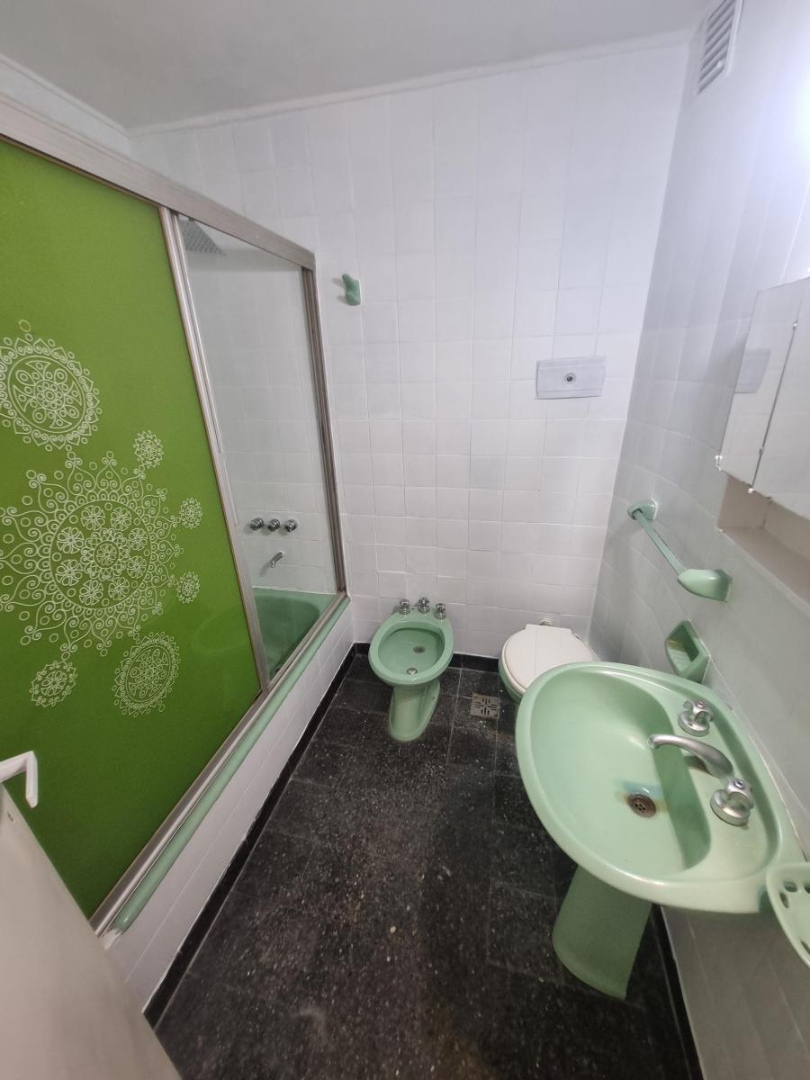 Foto de Piso exclusivo 260 m² c/ sauna y 2 cocheras, imagen 2