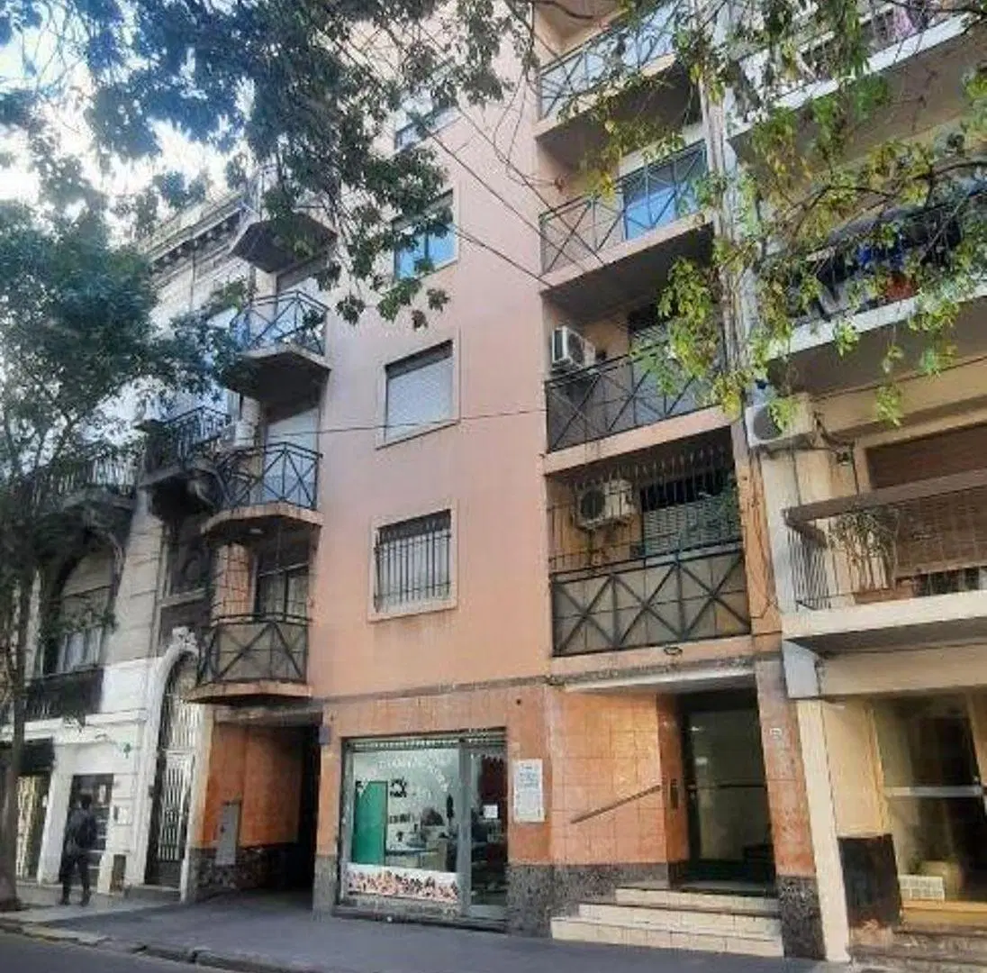 AMPLIO MONOAMBIENTE EN ALQUILER EN ALMAGRO NORTE. 4