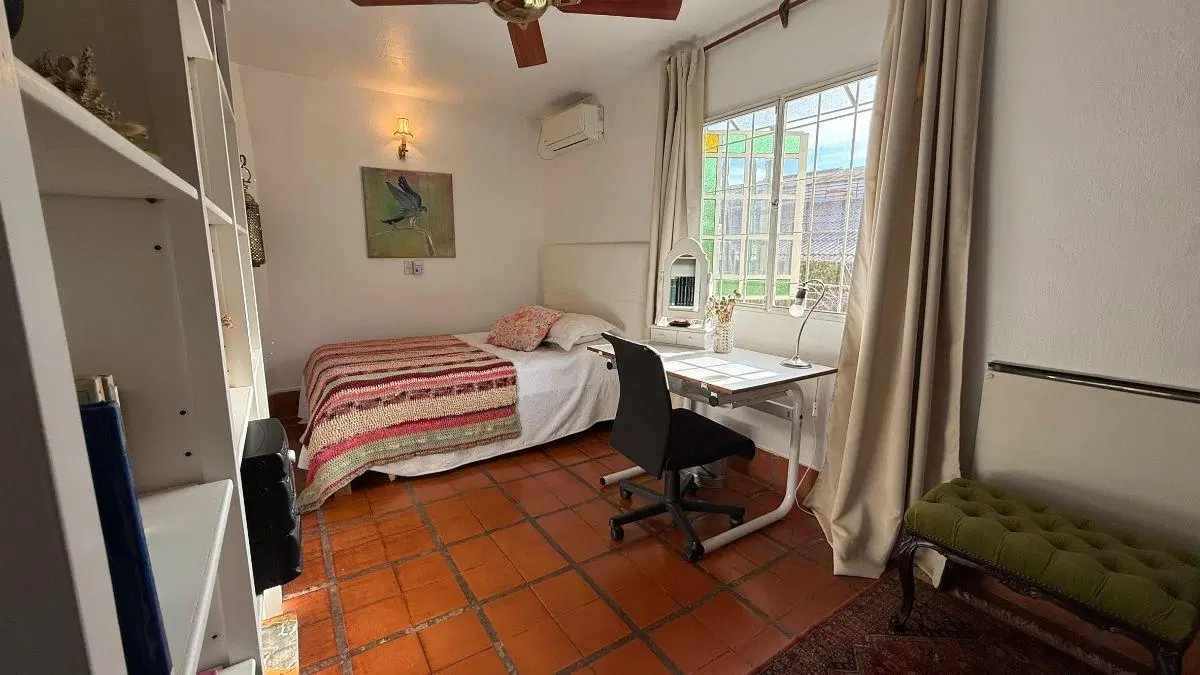 Casa 4 dormitorios amoblada con pileta y jardín, Victoria 3