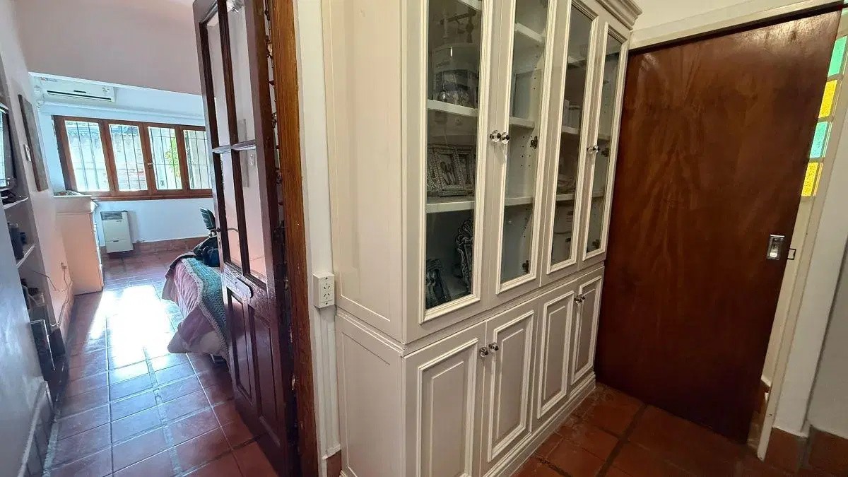Casa 4 dormitorios amoblada con pileta y jardín, Victoria 4