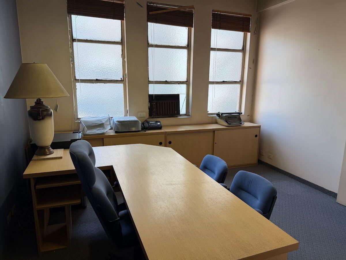 Foto de San Nicolás Oficina con 4 despachos y sala de espera, imagen 2