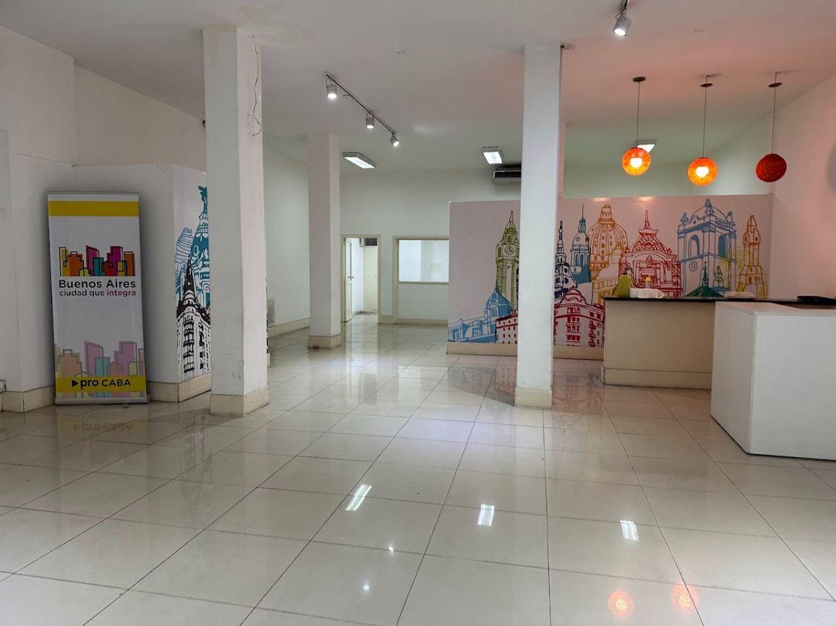 Foto de Local comercial a la calle, imagen 2