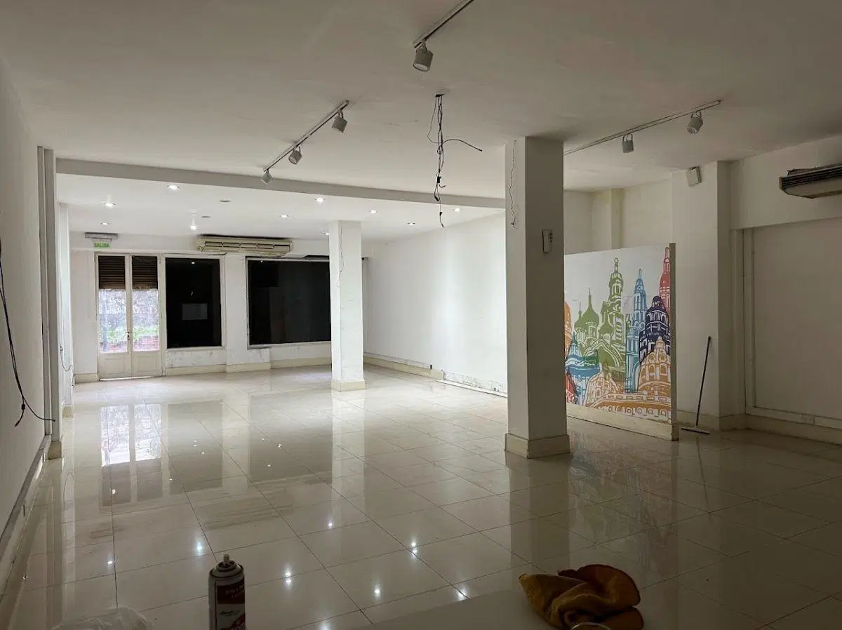 Local comercial a la calle 3