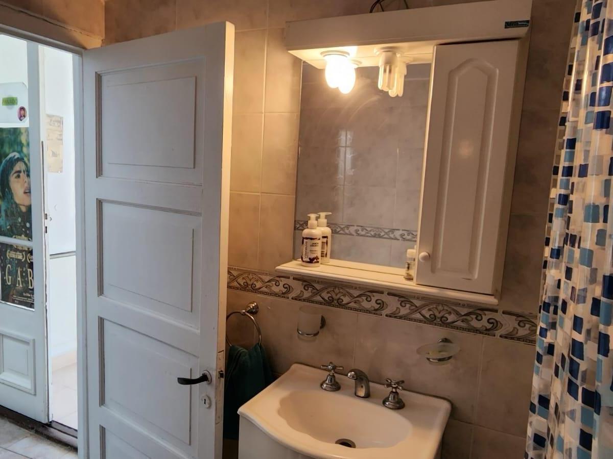 PH con Local y Departamento en Venta en Boedo! 2