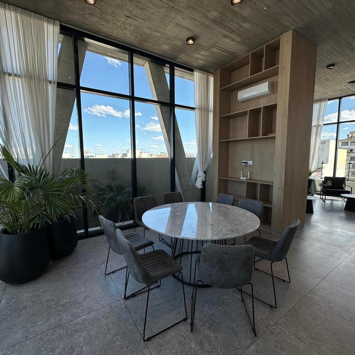 Departamento de 3 Ambientes a Estrenar. Full Amenities. 2
