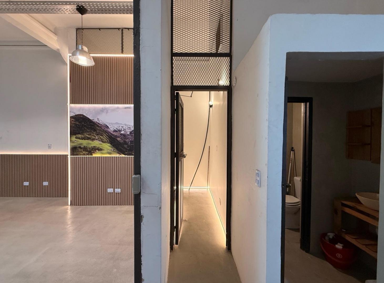 Foto de Local en alquiler a metros de Av. Santa Fe – Alto Palermo, alto tránsito, imagen 4