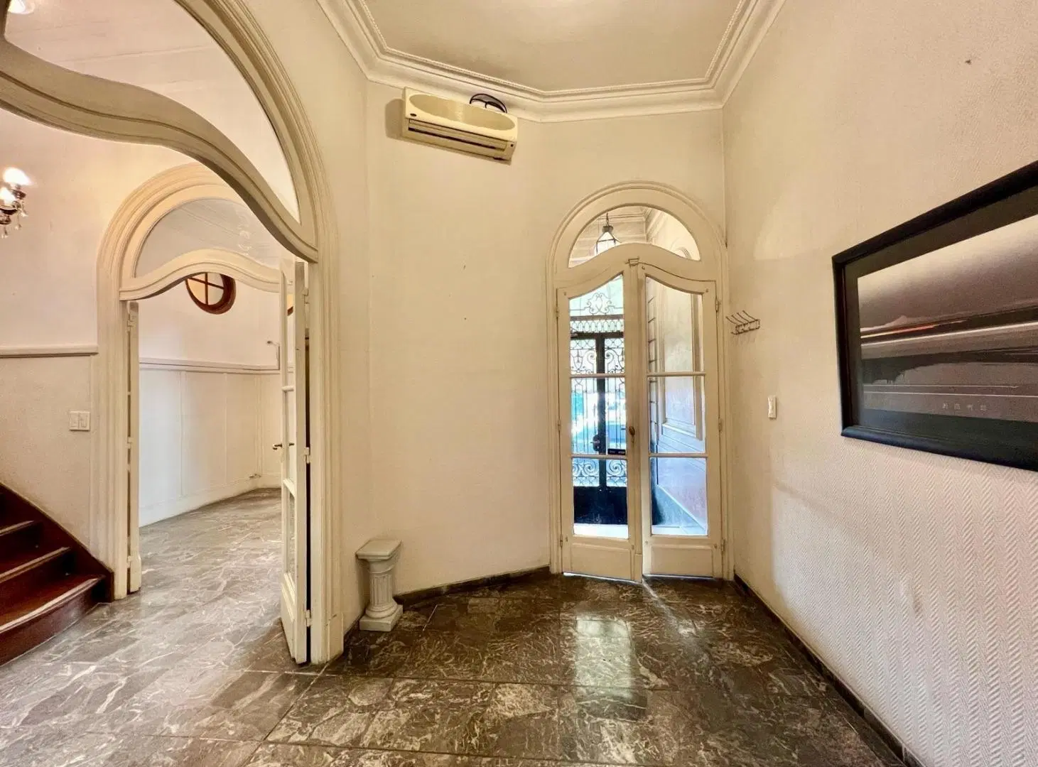 PETIT HOTEL / USOS MULTIPLES sobre lote propio en CABA en venta 4
