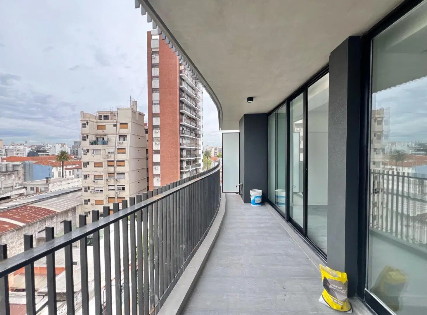 Departamento en  venta Barrio Norte / Recoleta 2 ambientes   escritorio. 2