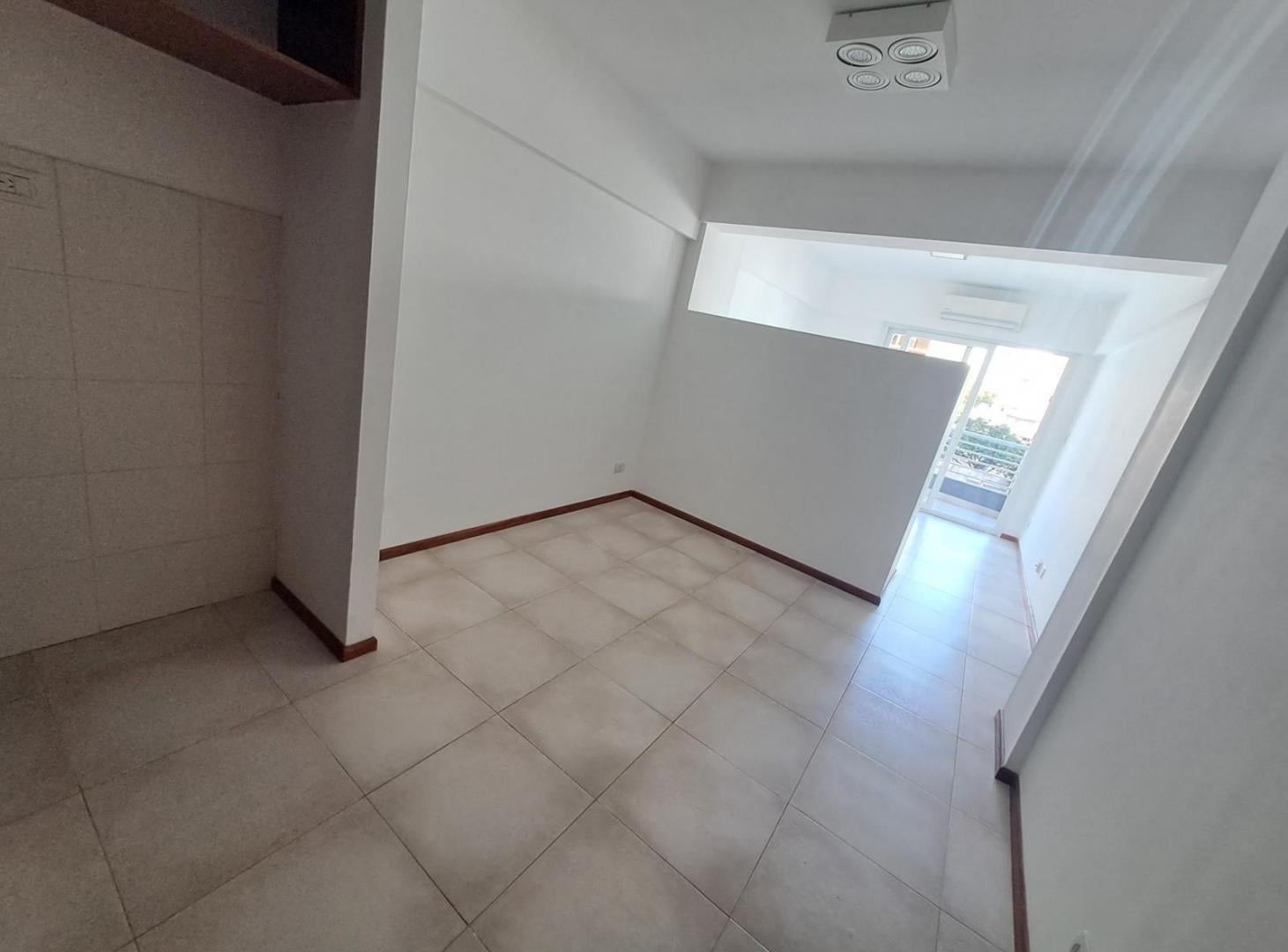 Foto de IMPECABLE Monoambiente Dividido. LUMINOSO., imagen 5