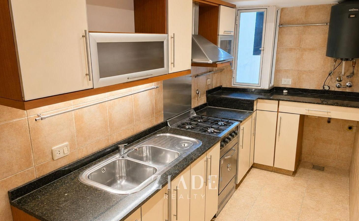 Foto de En venta departamento de 3 ambientes con 60m2 de Terraza en Belgrano, imagen 3