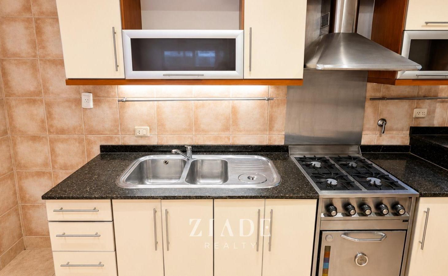 Foto de En venta departamento de 3 ambientes con 60m2 de Terraza en Belgrano, imagen 1