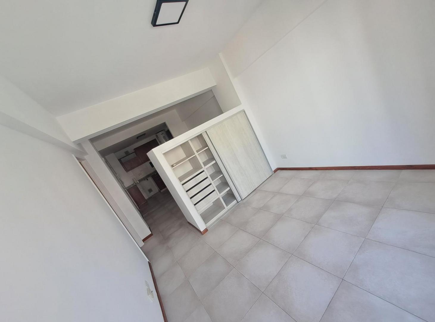 Foto de IMPECABLE Monoambiente Dividido. LUMINOSO., imagen 4