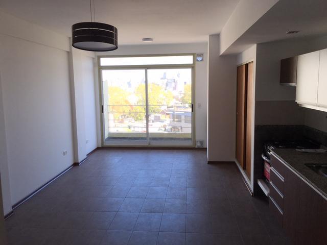 Foto de Departamento alquiler Monoambiente con balcon, lavadero y baulera, imagen 1