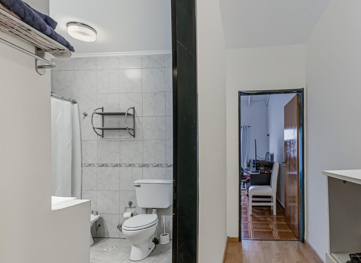 Foto de PH dúplex 3 ambientes en venta con jardín en Parque Patricios, imagen 5