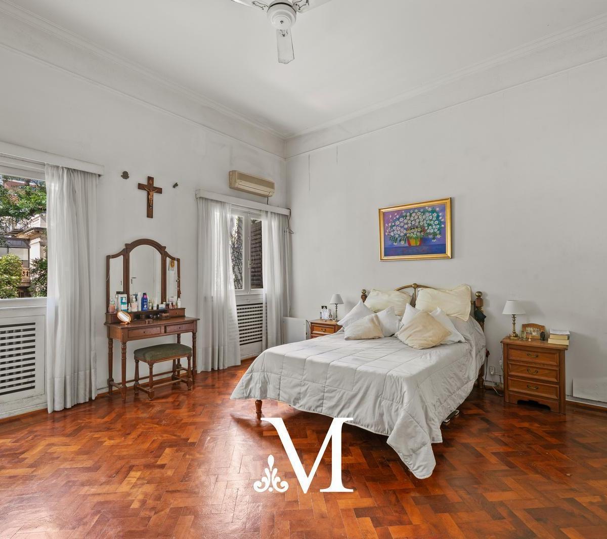 Venta Casa Belgrano R, La Pampa y Freire - Pileta y Parque - 8 Ambientes 4
