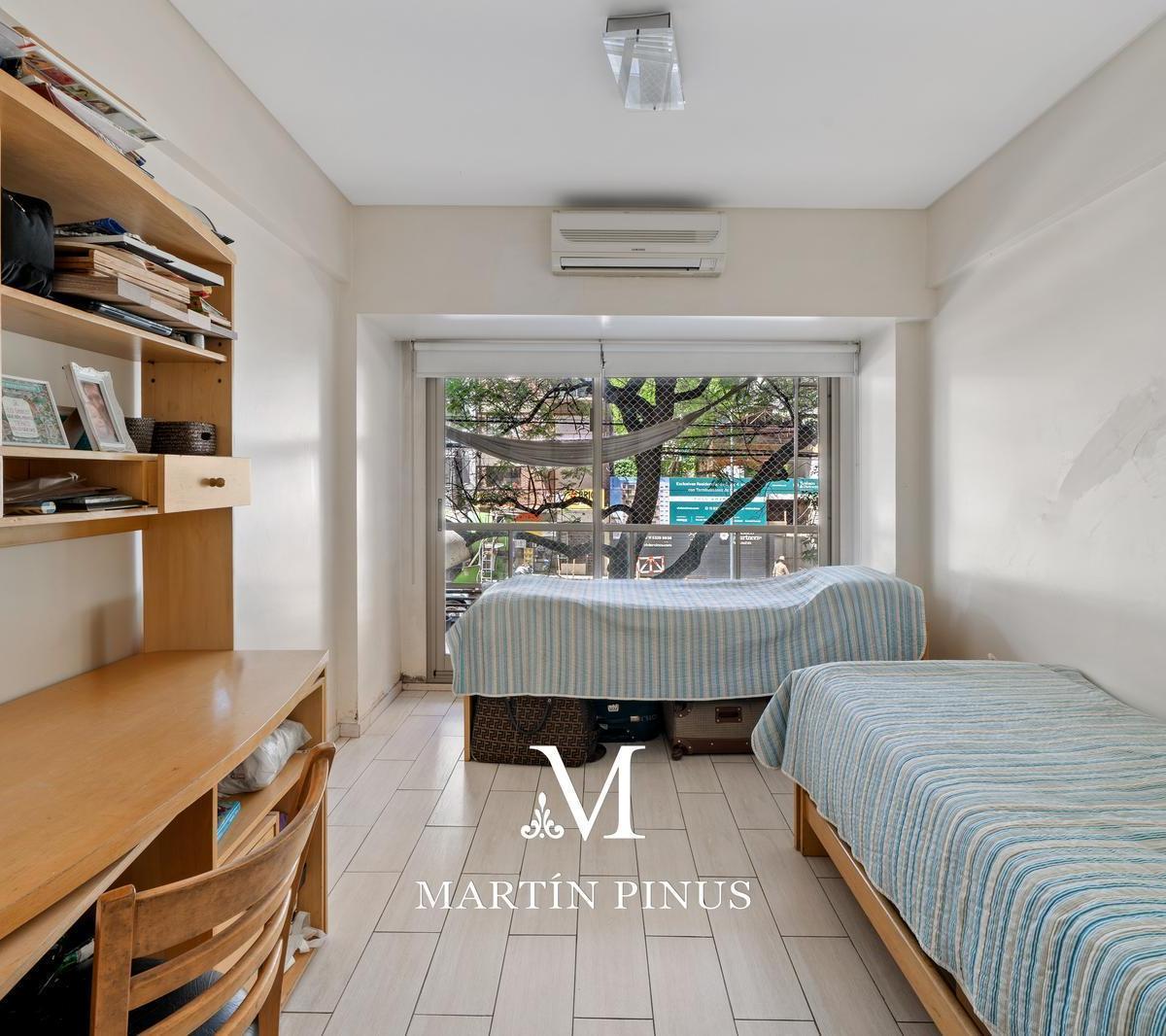 Excelente Semi Piso 4 Amb con Terraza Propia, Cochera y Amenities 2
