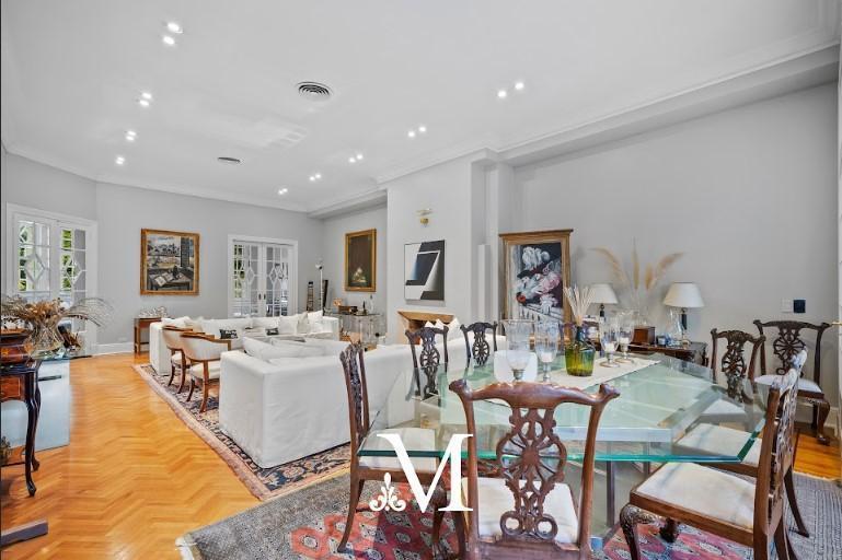 Casa en Venta - Belgrano - Zona Embajadas - Pileta y 3 Cocheras 3