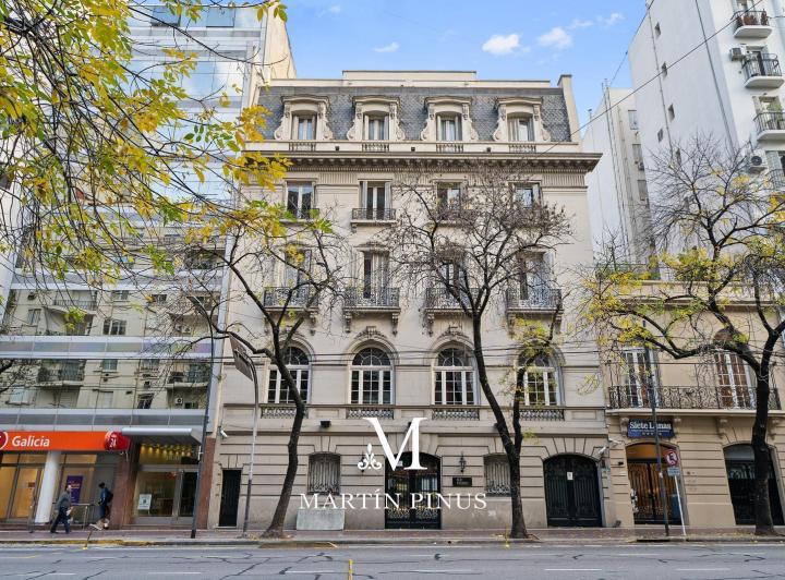 Edificio estilo francés, categoría, 5 Pisos para Oficinas Corporativas, Embajadas, Petit Hotel