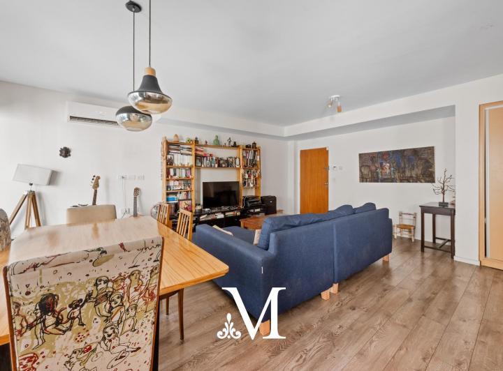 Venta - Departamento - 4 ambientes c/dep - Cochera - 221 m2 - Pileta y parrilla Propia - 5