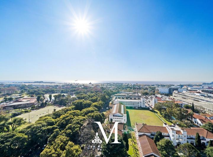 Exclusivo piso alto en F.Alcorta torre vista panorámica con balcón y 4 cocheras seguridad 24hs 3
