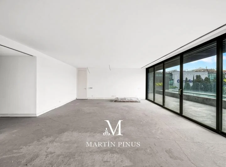 Venta - Martin Coronado - Barrio Parque - 3 suites - 3 cocheras - Amenities - Seguridad 3
