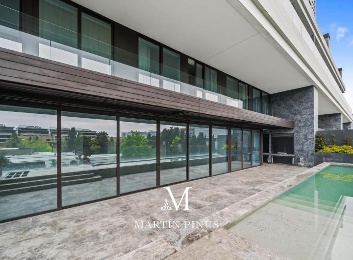 Venta - Martin Coronado - Barrio Parque - 3 suites - 3 cocheras - Amenities - Seguridad 1