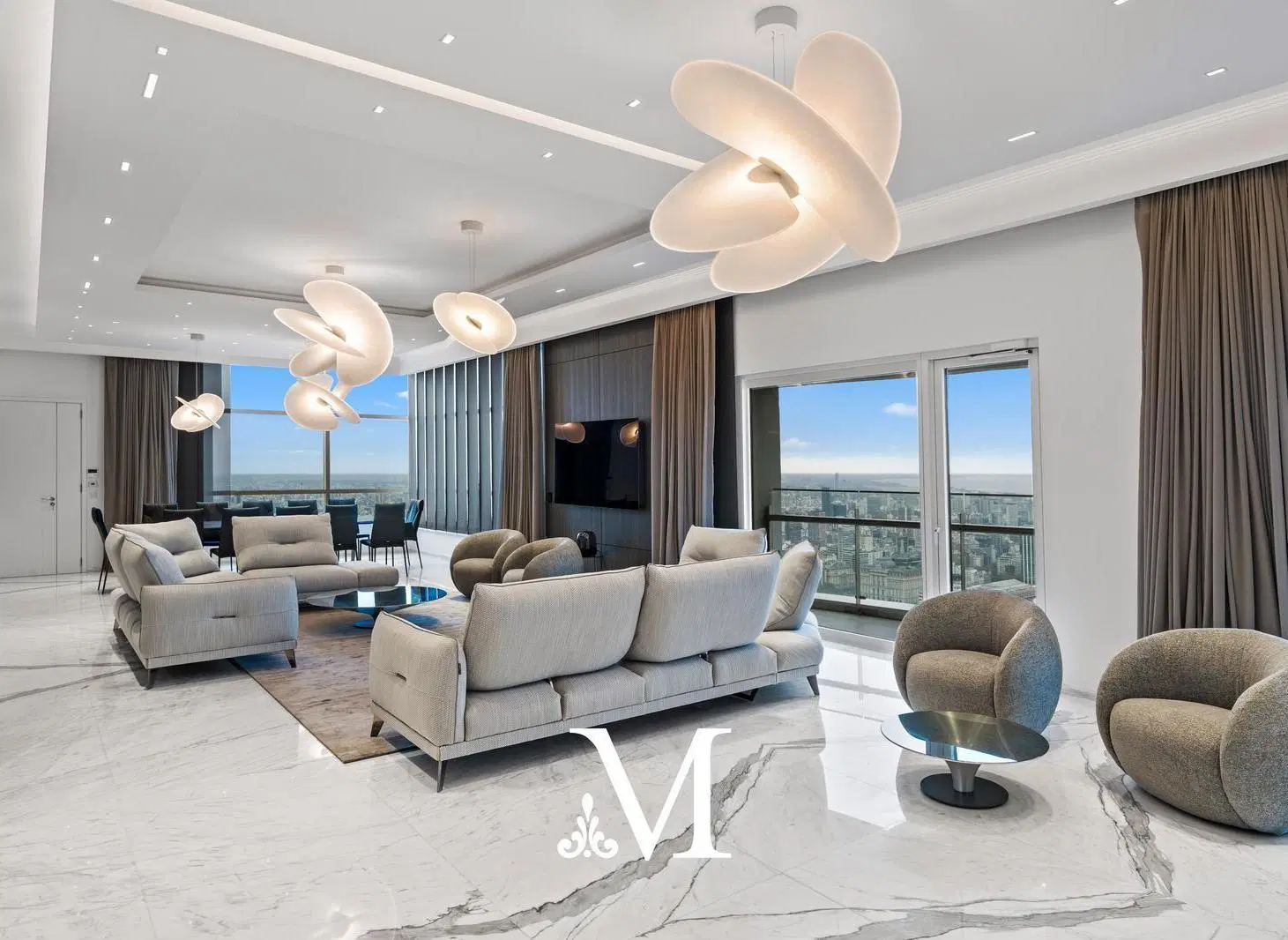 Piso completo en Torre Alvear Tower, 8 ambientes, amenities, 3 cocheras, piso muy alto 4