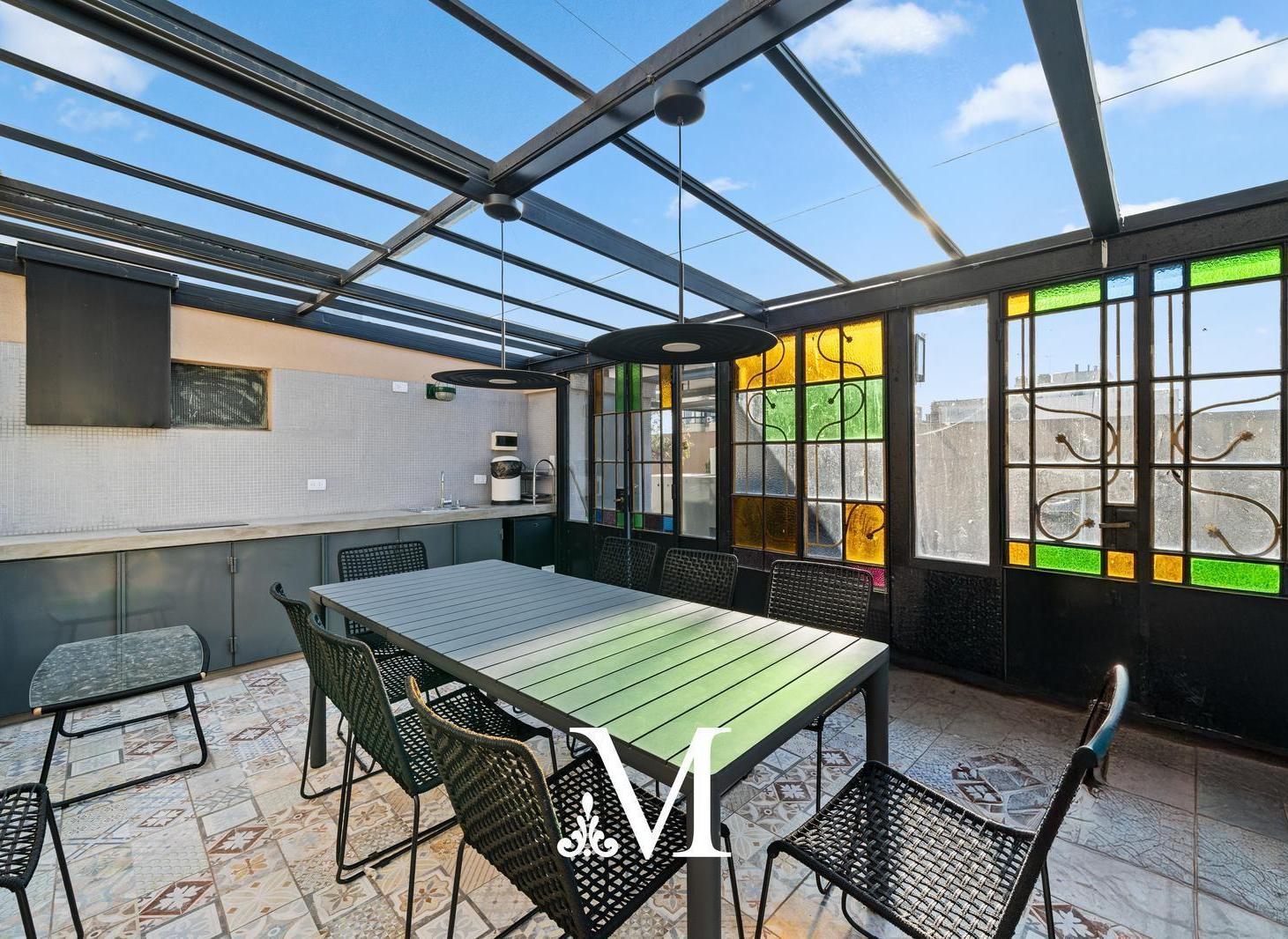 Departamento tipo casa - 275 m2 - Terraza quincho y parrilla - 4 amb - coch - Palermo