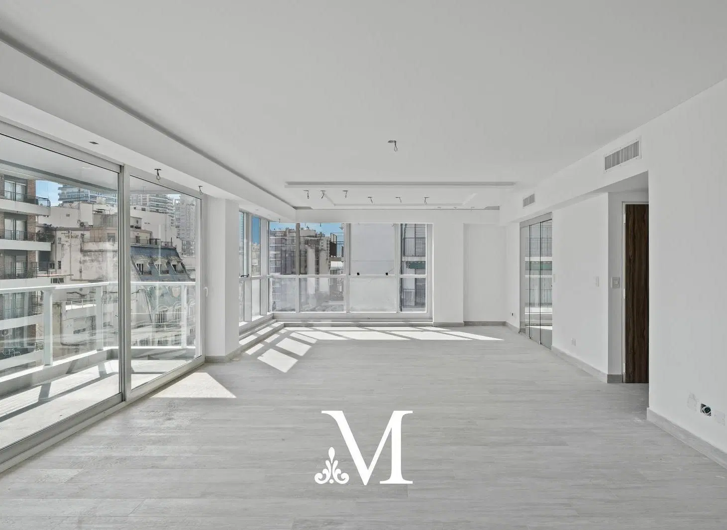 VENTA - SEMI PISO - DEPARTAMENTO - 5 AMBIENTES - DEPENDENCIA - 240 m2 - cochera - Palermo Chico 2