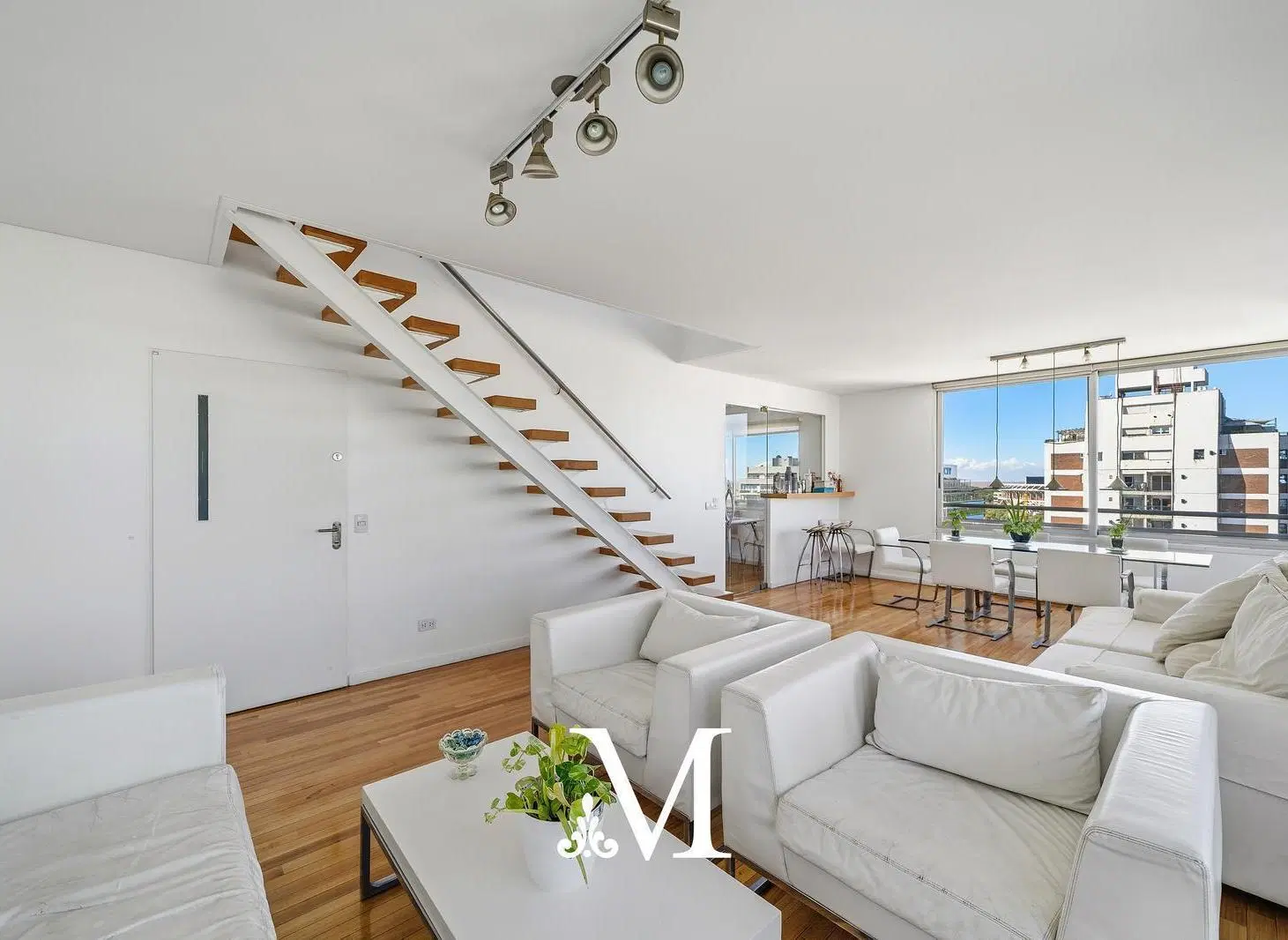 Duplex en altura con vista al rio en Nuñez/Terraza propia con parrilla/4 dorm./2 cocheras/seg.24hs. 3