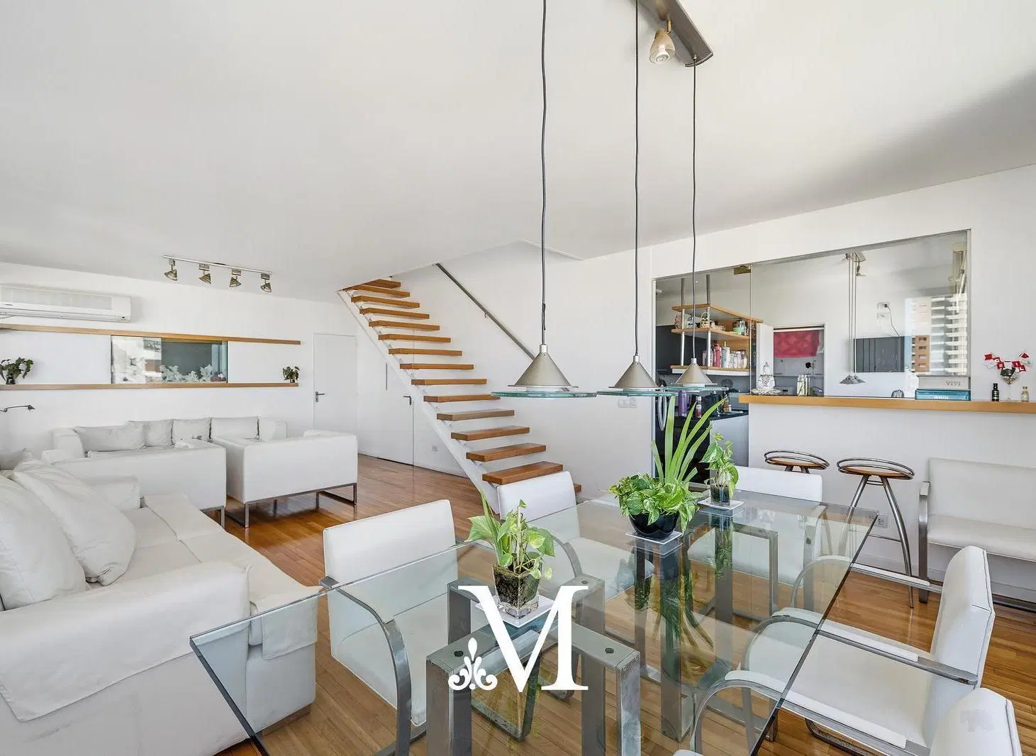 Duplex en altura con vista al rio en Nuñez/Terraza propia con parrilla/4 dorm./2 cocheras/seg.24hs. 2