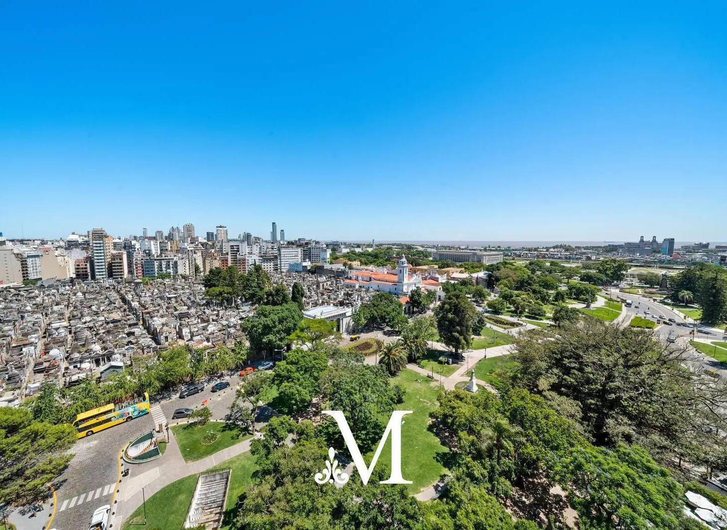 Lujoso 2 ambientes en Torre Deco Armani Recoleta, vista espectacular/ Amenities Premium 2