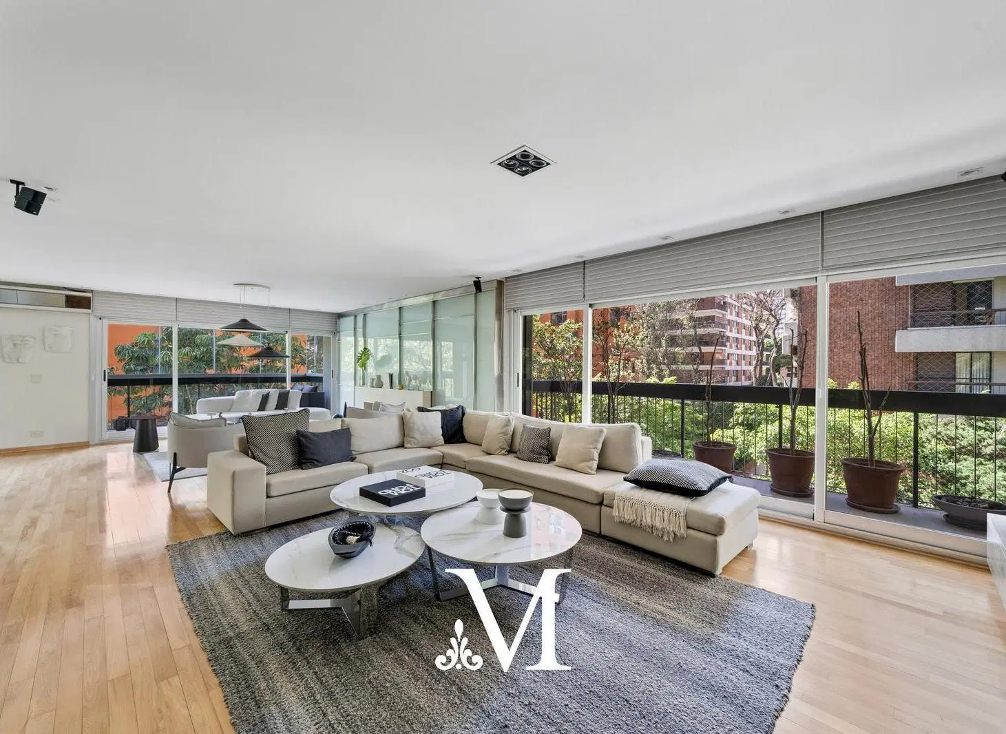VENTA DEPARTAMENTO BELGRANO 5 AMB RECICLADO TORRE SEG 24h, GYM, 1000m2 PARQUIZADO.VISTA VERDE.2 COCH 2
