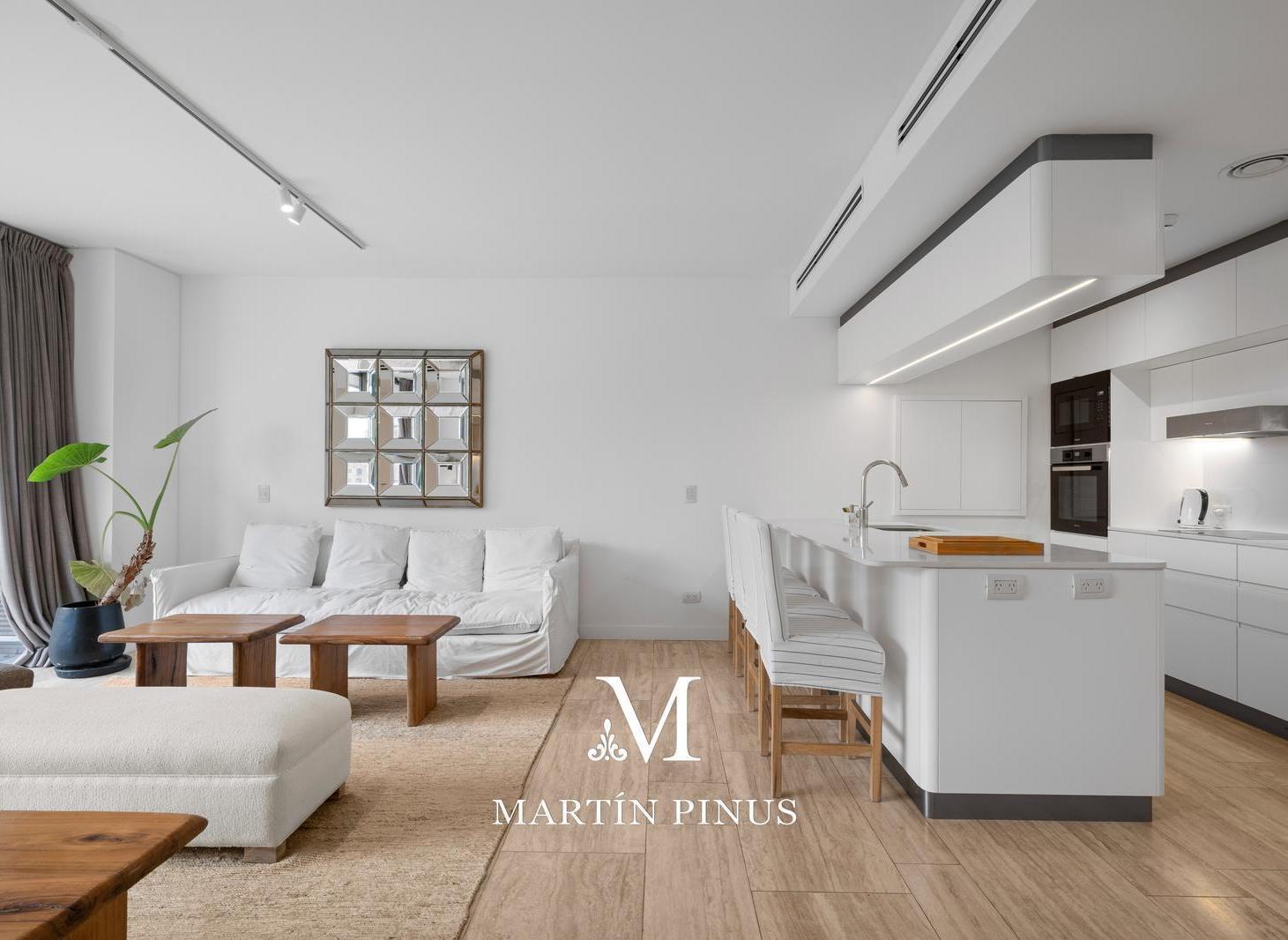 Departamento de 2 ambientes en  Oceana Puerto Madero con balcón y cochera luminoso full amenities