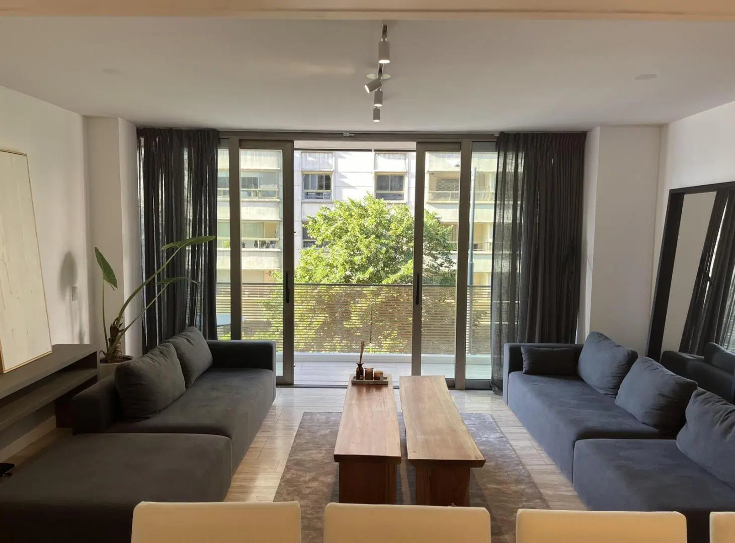 Departamento de 2 ambientes en Oceana Puerto Madero con balcon y cochera, full amenities 3