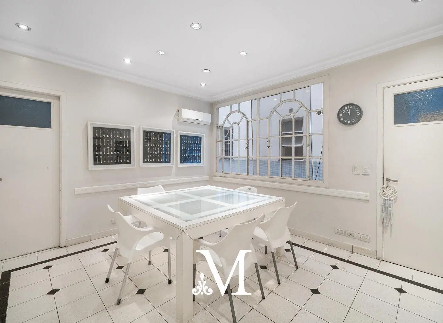 Departamento piso completo en la mejor zona de Recoleta con cochera oportunidad 4