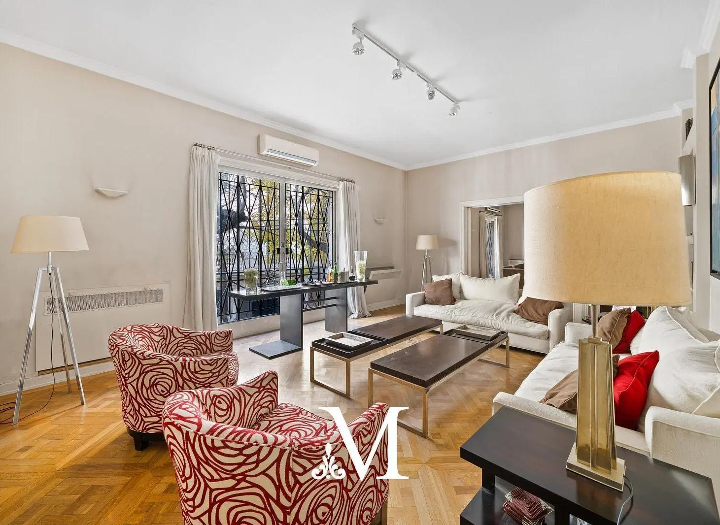 Departamento piso completo en la mejor zona de Recoleta con cochera oportunidad 5