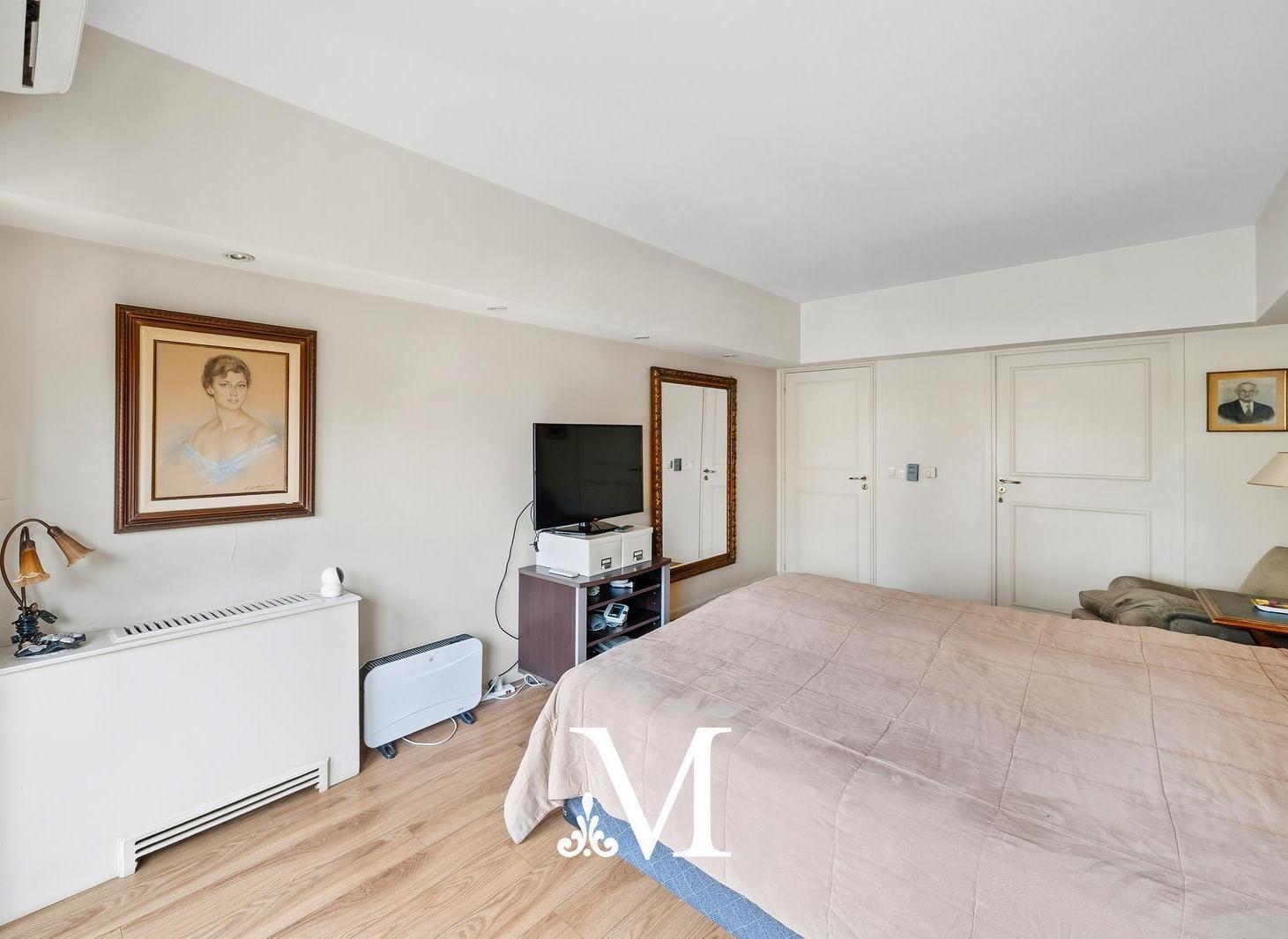 Importante Piso en Belgrano - 5 Ambientes - 2 Cocheras - Amenities