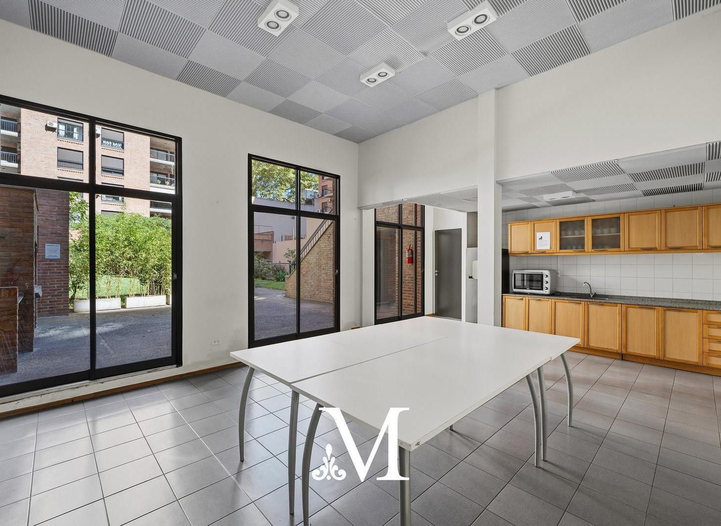 Venta departamento 5 amb. Torre Brunetta piso alto vista al rio - 2 cocheras - amenities - seg.24 h