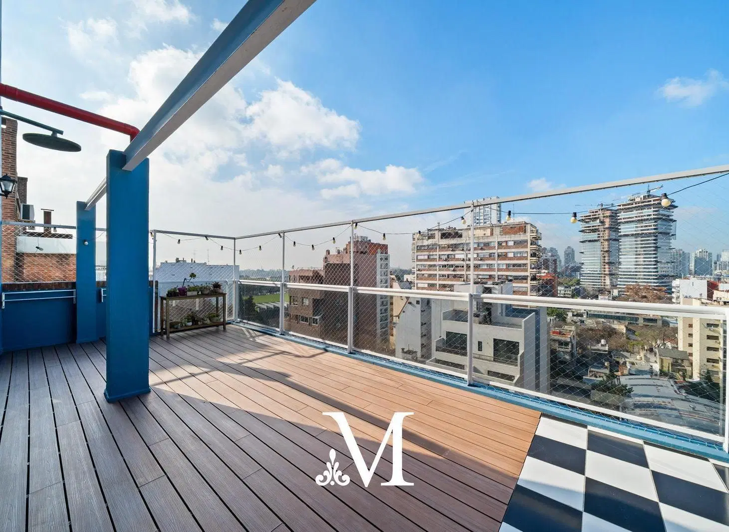 Triplex pura luz, vista abierta al polo - terraza y parrilla propias- 4 amb c/coch. Las Cañitas 2