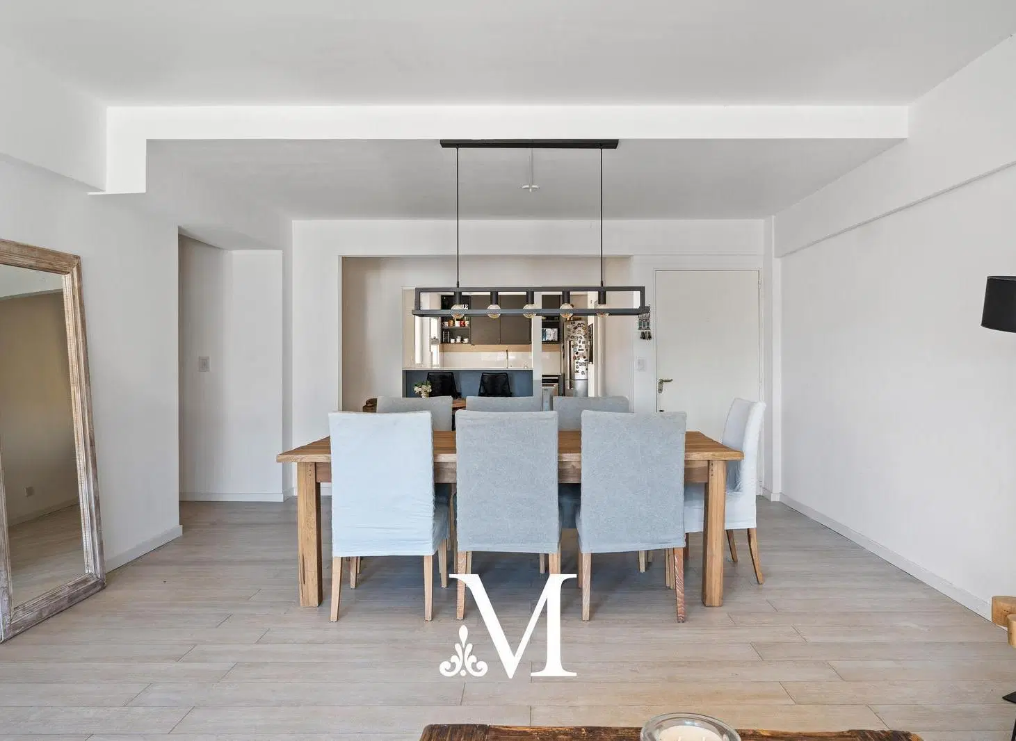 Venta Departamento Av. Del Libertador reciclado - 175 m2 - 3 dormitorios - dependencia - Piso alto 3