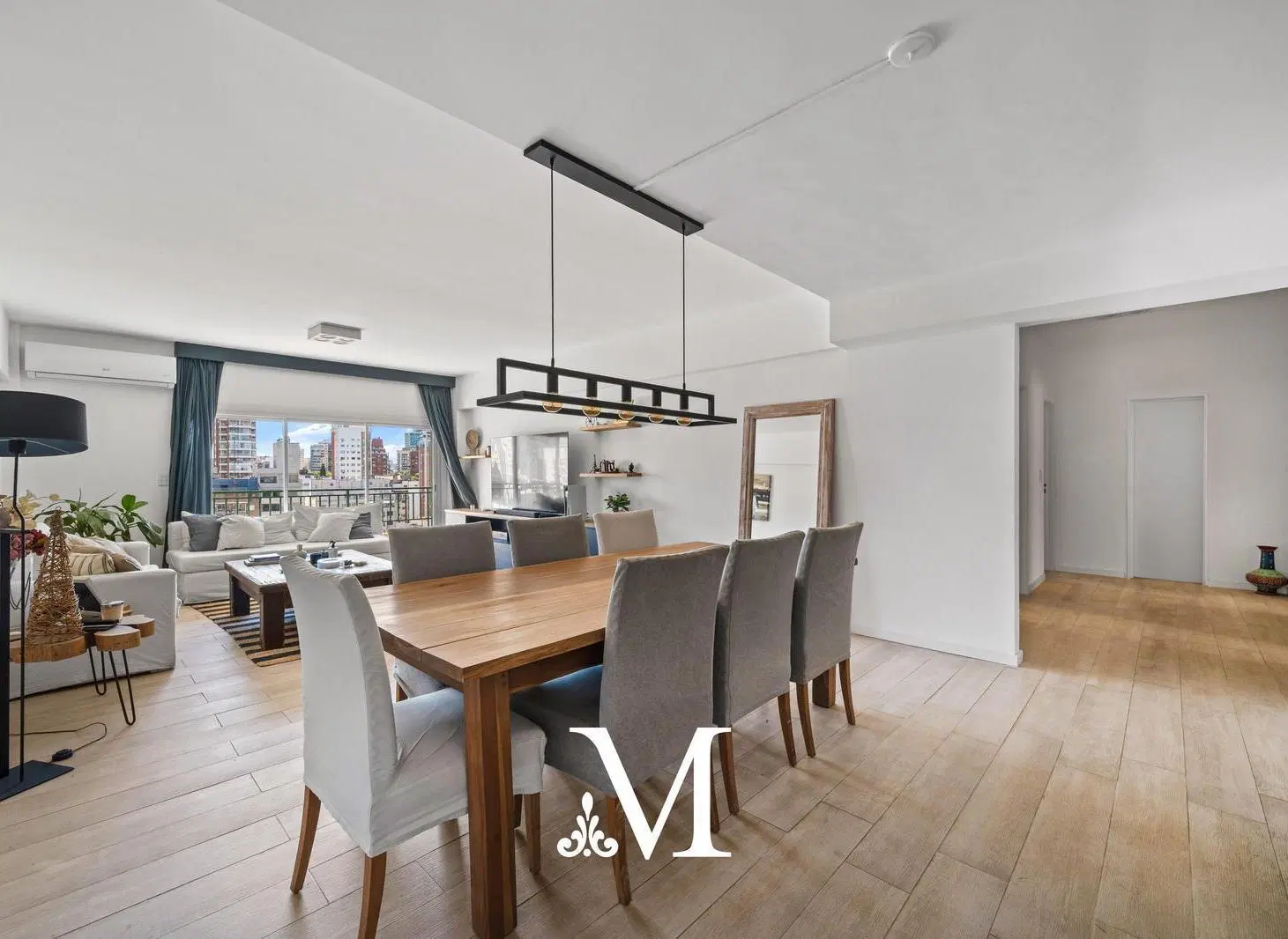 Venta Departamento Av. Del Libertador reciclado - 175 m2 - 3 dormitorios - dependencia - Piso alto 5