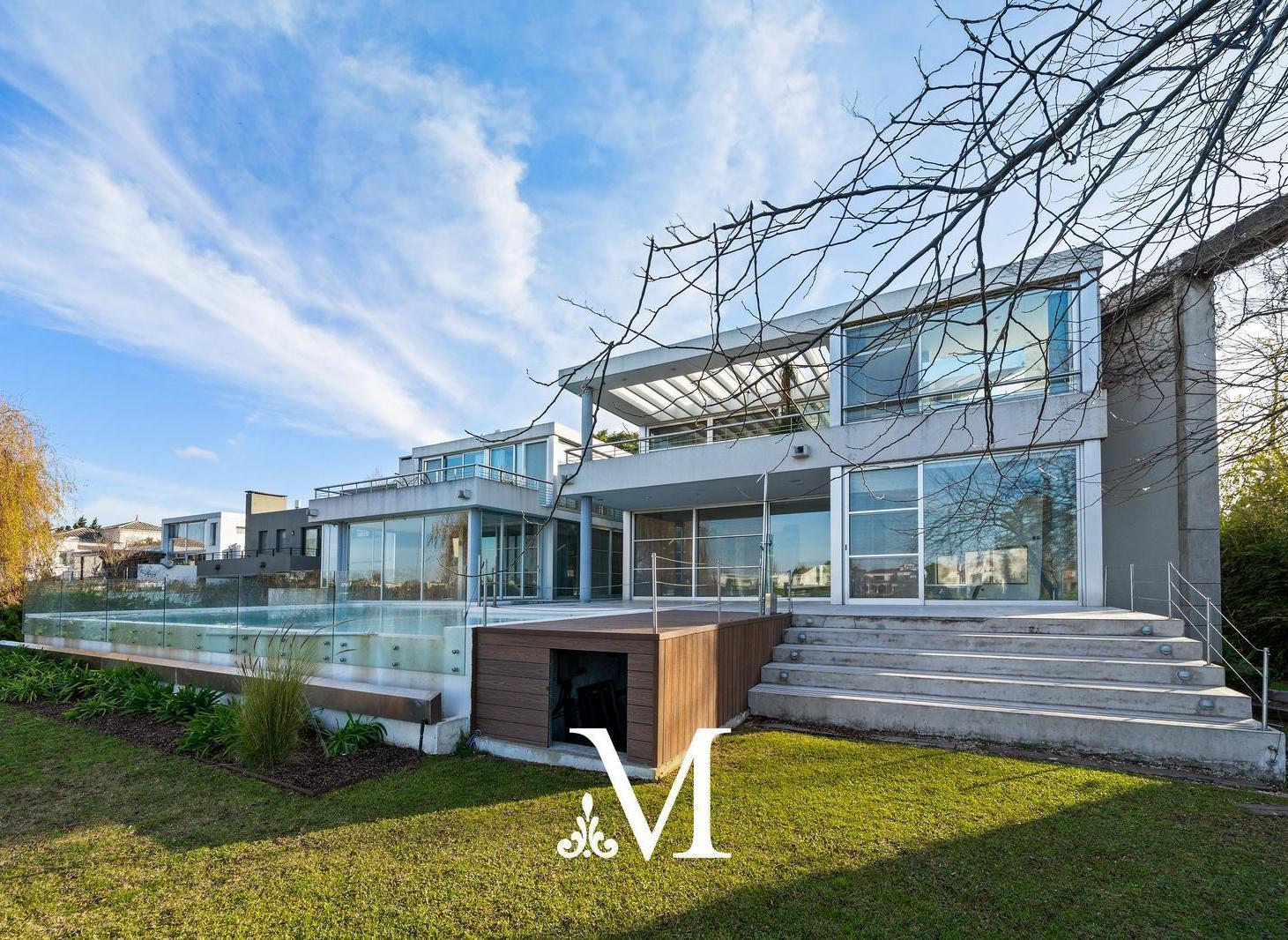 Foto de Casa en exclusivo barrio privado Santa Barbara Lote con salida a laguna, imagen 1