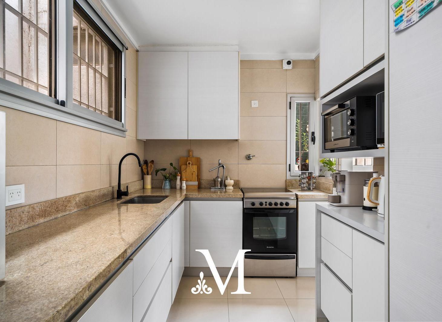 Foto de Venta - PH - 280 m2 - Entrada independiente - Sin expensas - Palermo, imagen 1